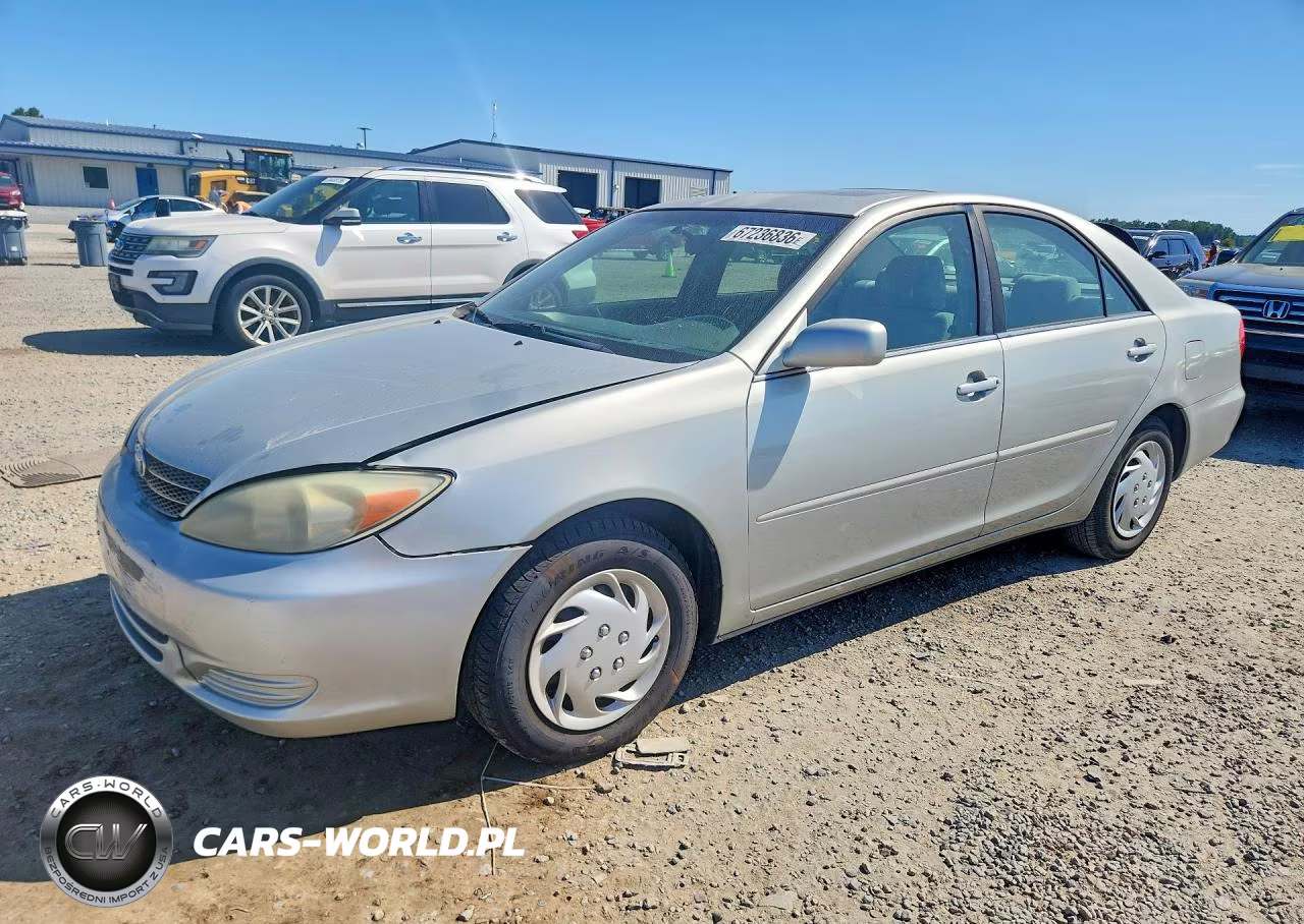 2004 Toyota Camry Le