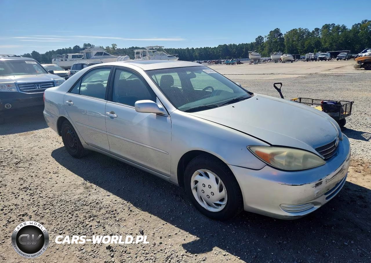 2004 Toyota Camry Le VIN:4T1BE32K24U264907 - 4