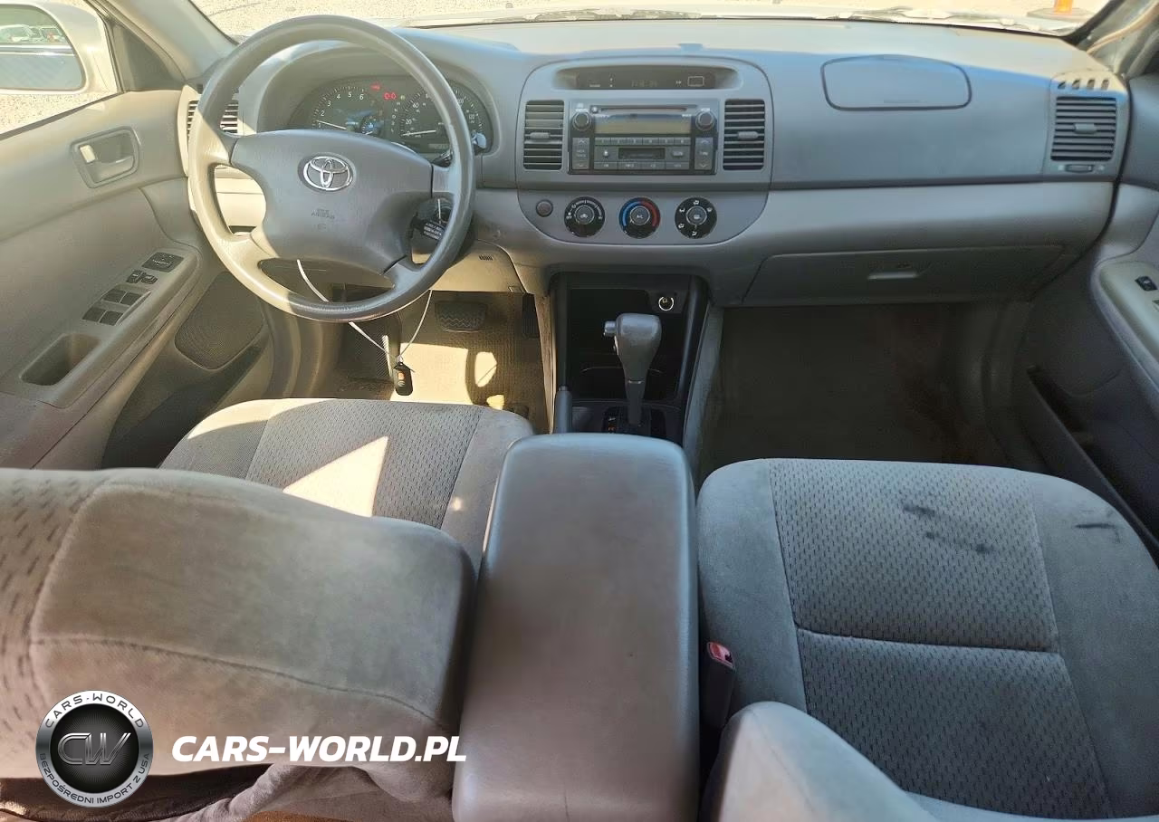 2004 Toyota Camry Le VIN:4T1BE32K24U264907 - 8