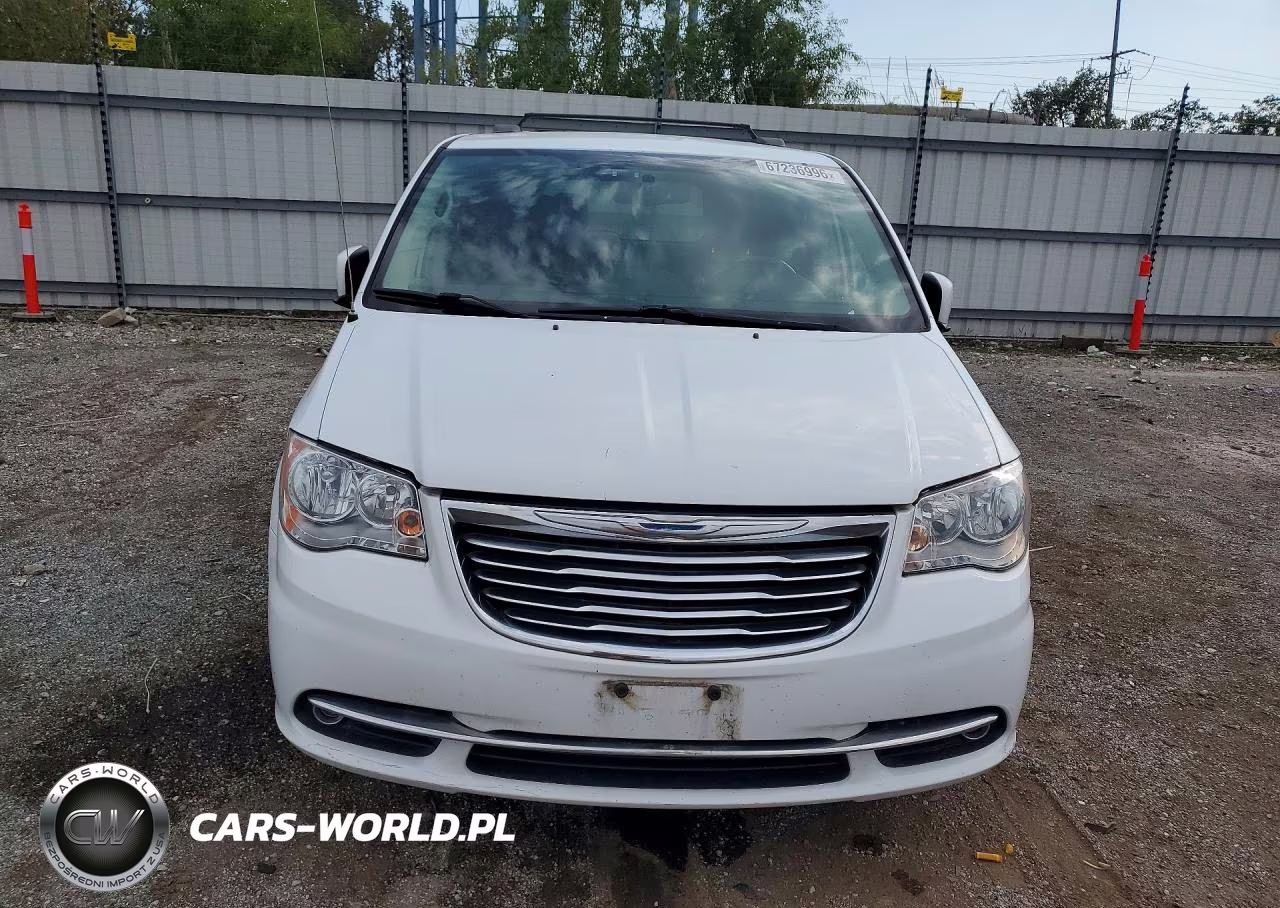 2016 Chrysler Town & Country Touring VIN:2C4RC1BG1GR198148 - 5