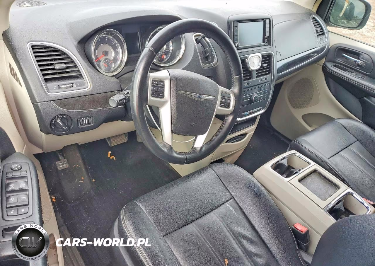 2016 Chrysler Town & Country Touring VIN:2C4RC1BG1GR198148 - 8