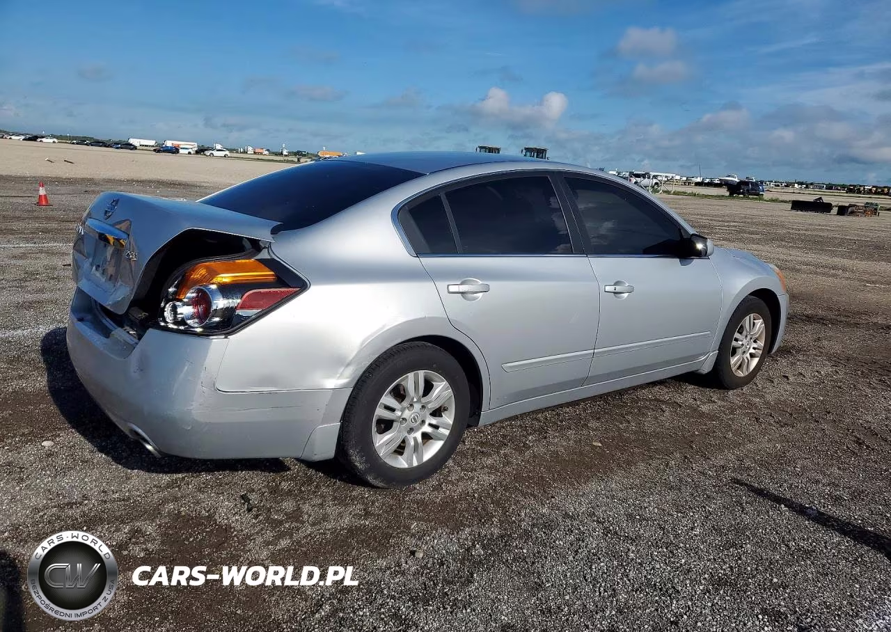 2010 Nissan Altima 2.5 VIN:1N4AL2AP0AC180976 - 3