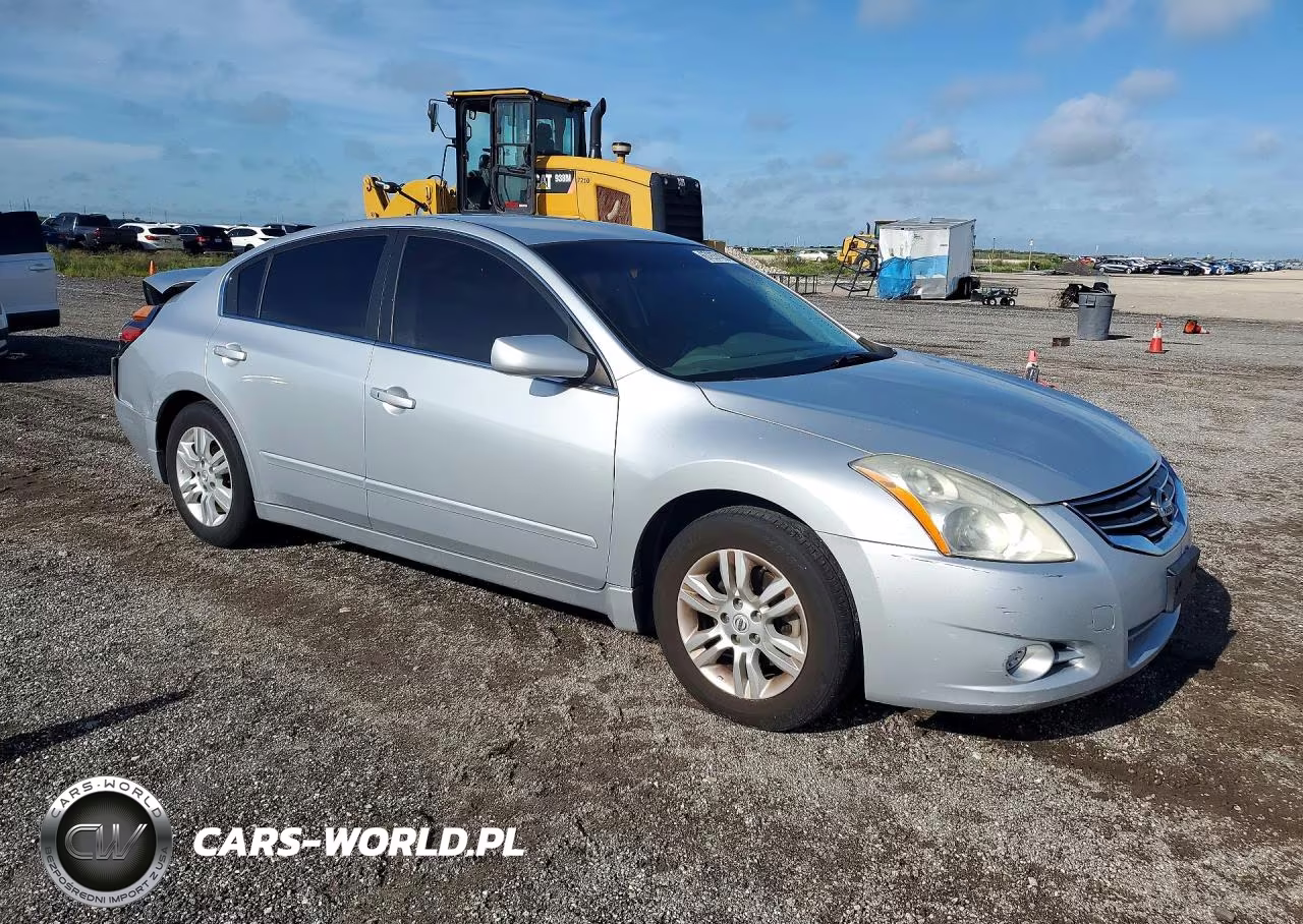 2010 Nissan Altima 2.5 VIN:1N4AL2AP0AC180976 - 4