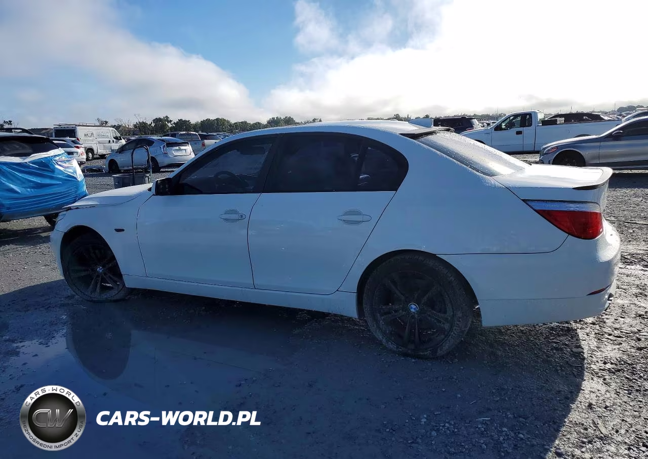 2010 BMW 528 Xi VIN:WBANV1C50AC156847 - 2