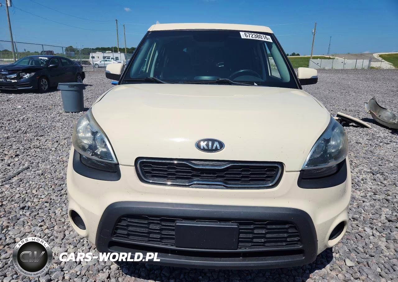 2013 Kia Soul + VIN:KNDJT2A68D7572473 - 5