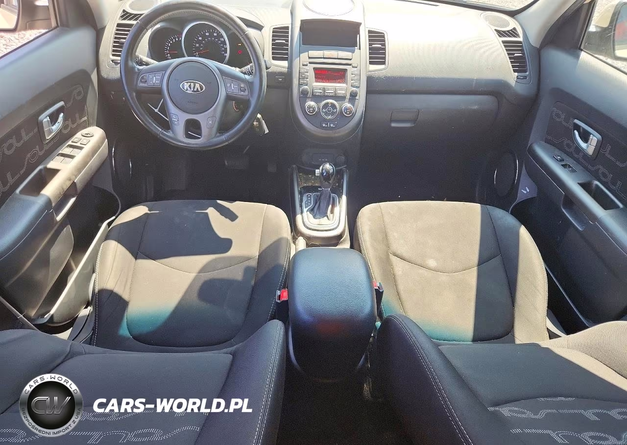 2013 Kia Soul + VIN:KNDJT2A68D7572473 - 8