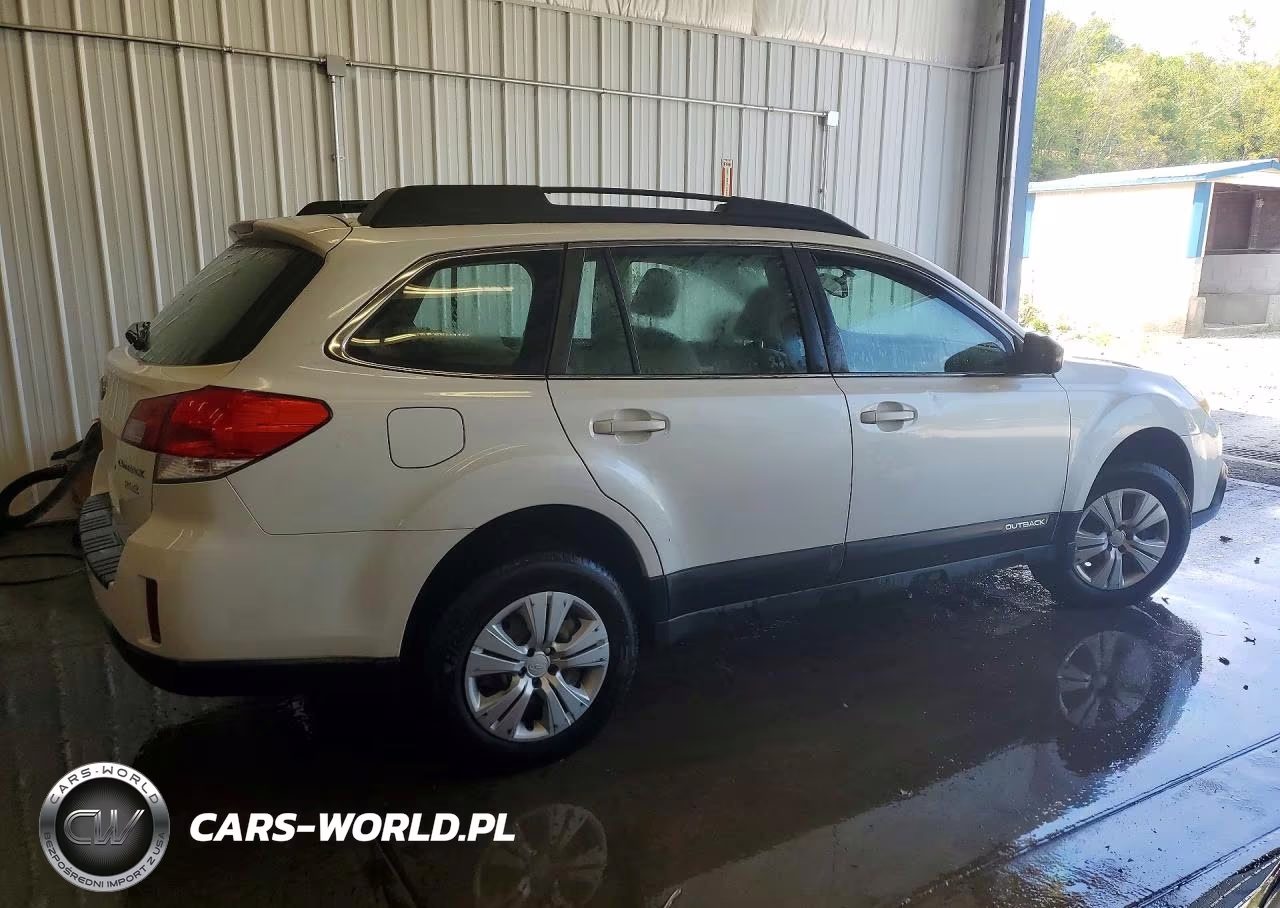 2013 Subaru Outback 2.5I VIN:4S4BRBAC8D3264926 - 3