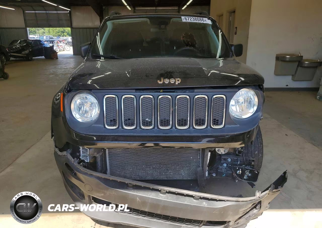 2018 Jeep Renegade Sport VIN:ZACCJBAB0JPG79995 - 5