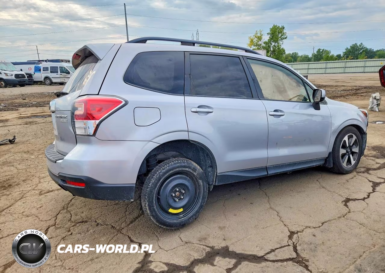 2017 Subaru Forester 2.5I Premium VIN:JF2SJAEC3HH477860 - 3