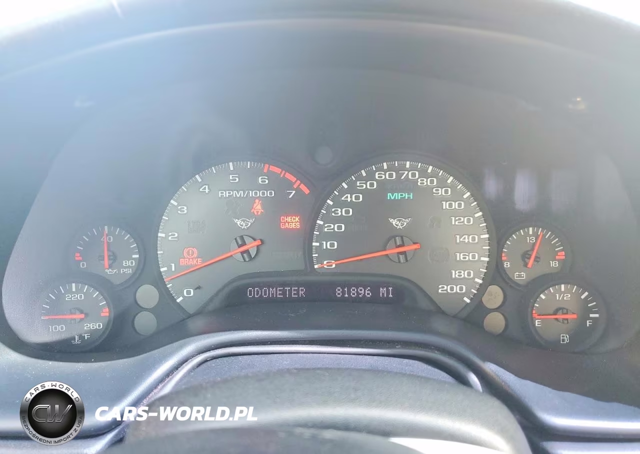 1999 Chevrolet Corvette VIN:1G1YY32G6X5112119 - 9