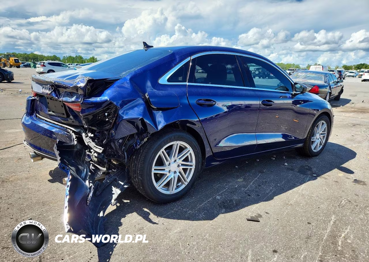 2023 Audi A3 Premium VIN:WAUAUDGY1PA020836 - 3