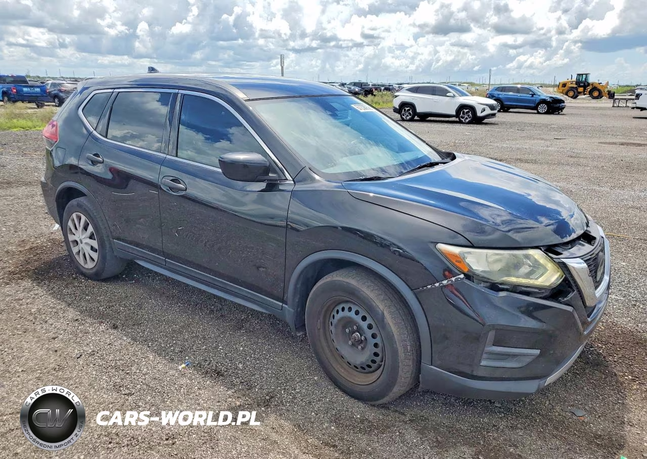 2019 Nissan Rogue S VIN:5N1AT2MT8KC773582 - 4