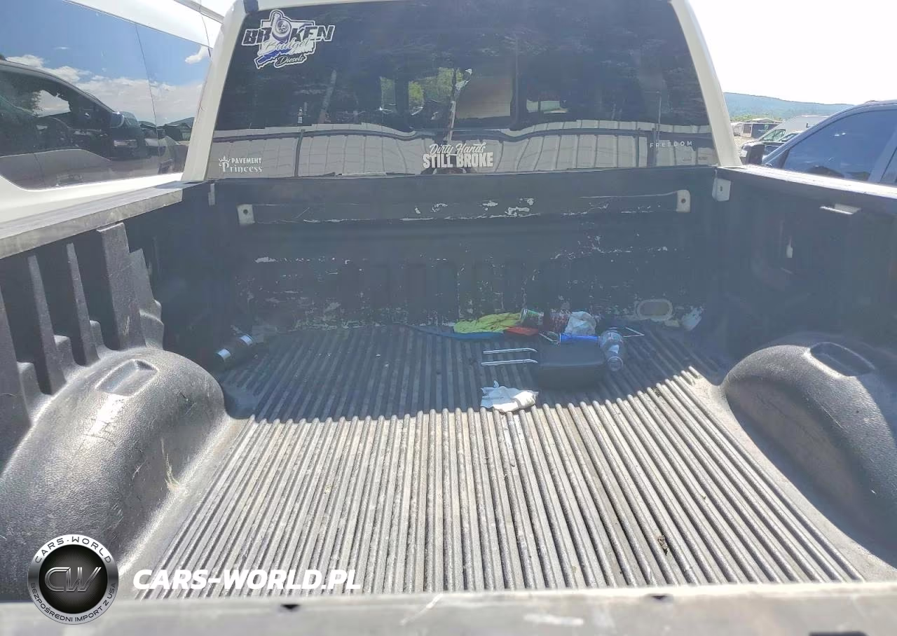 2019 Ford F350 Super Duty VIN:1FT8W3BT8KEG14763 - 10