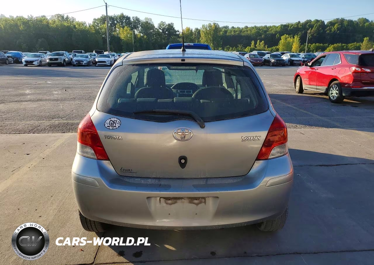 2010 Toyota Yaris Base VIN:JTDJT4K32A5287274 - 6