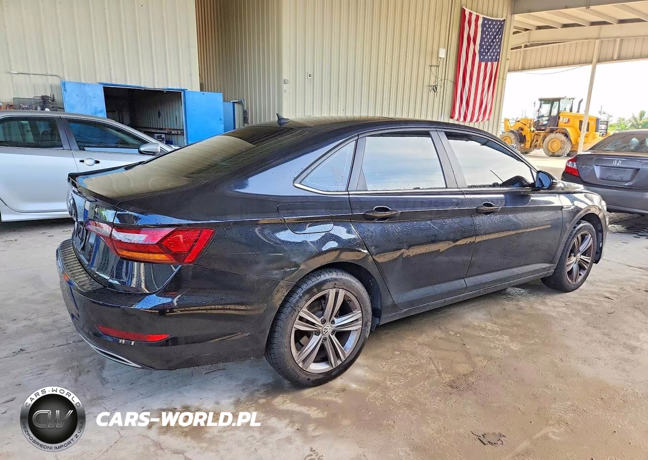 2019 Volkswagen Jetta S VIN:3VWC57BU0KM165681 - 3