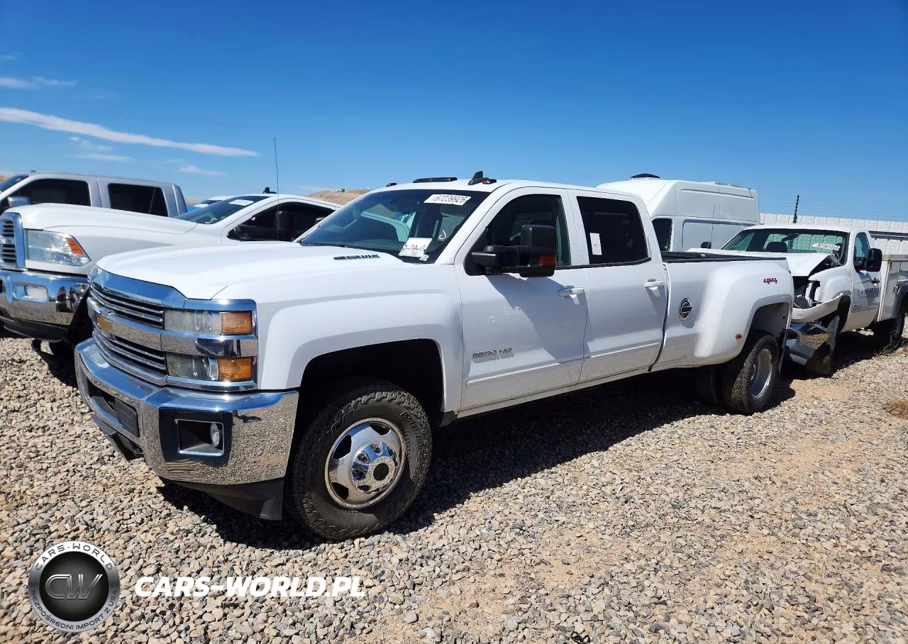 2015 Chevrolet Silverado K3500 Lt