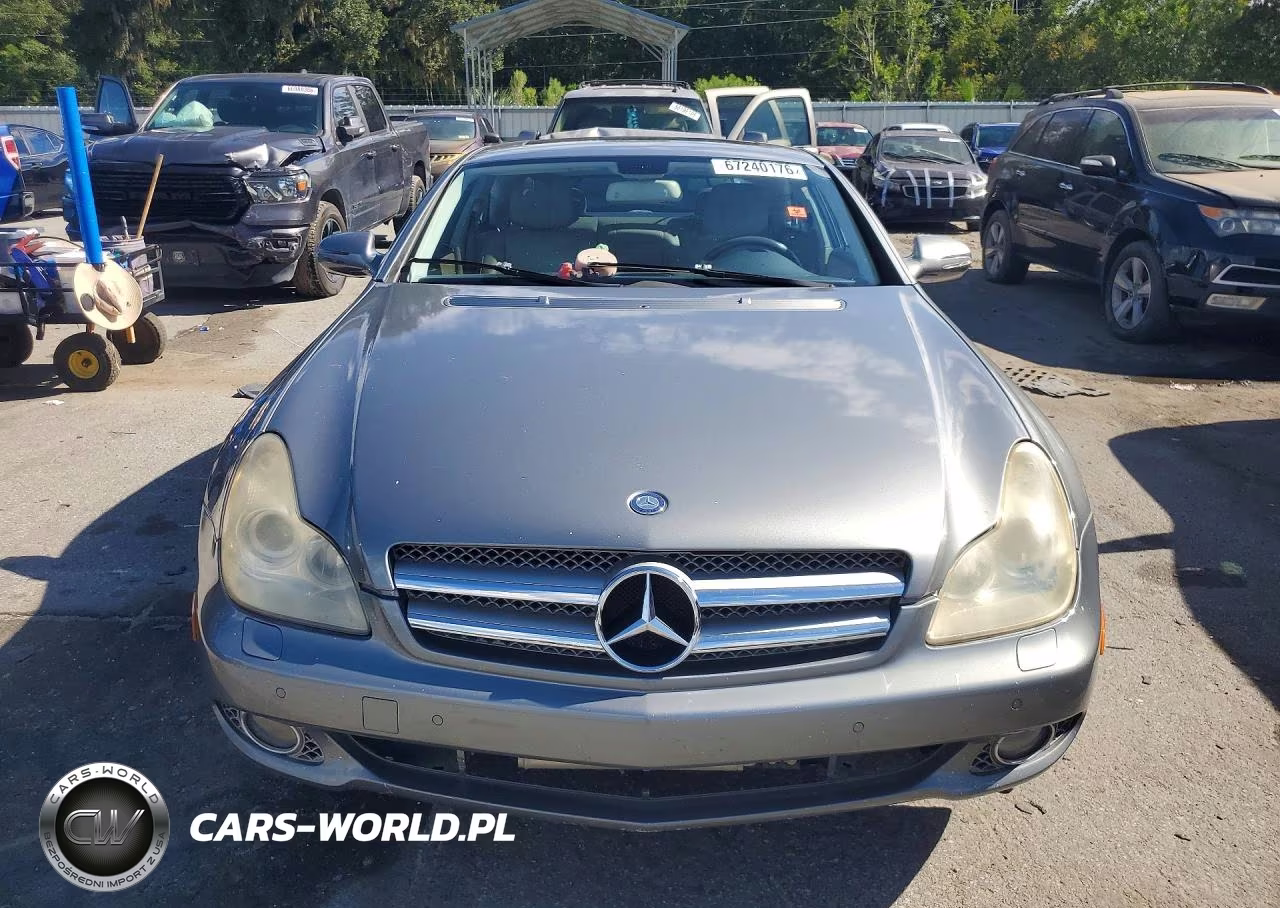 2010 Mercedes-Benz Cls 550 VIN:WDDDJ7CBXAA165625 - 5