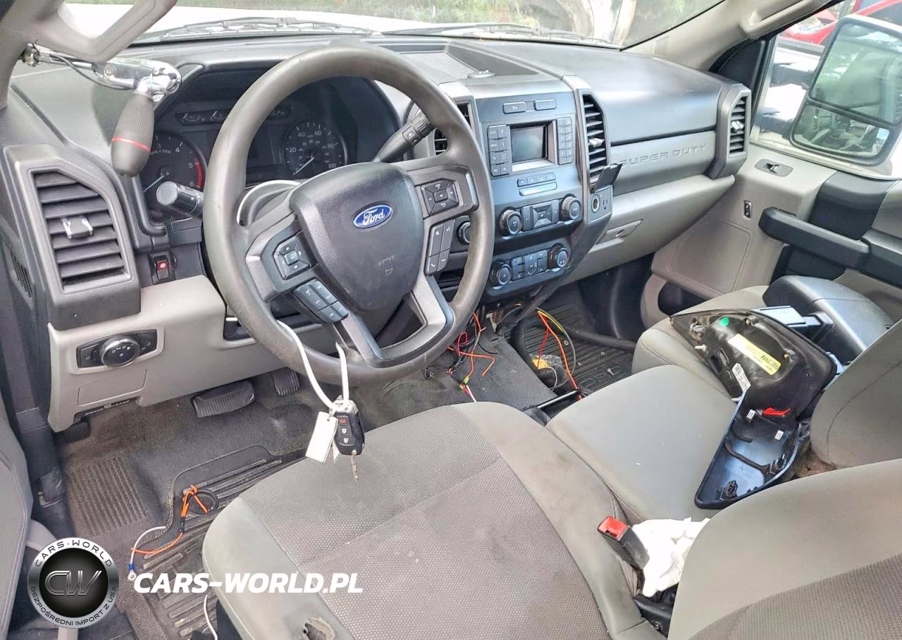 2020 Ford F550 Super Duty VIN:1FDUF5HN1LEE10418 - 8