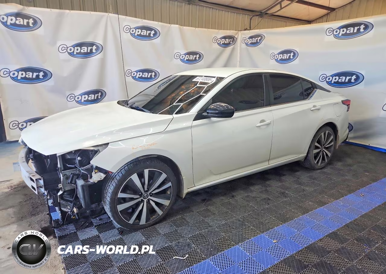 2019 Nissan Altima Sr – zdjęcie 1 z 12