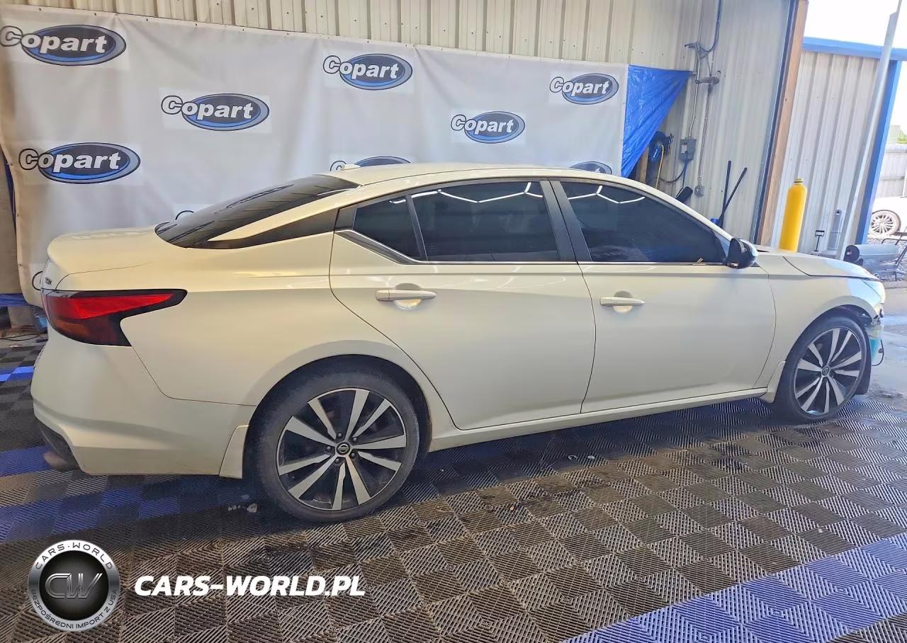 2019 Nissan Altima Sr VIN:1N4BL4CW0KC178862 - 3