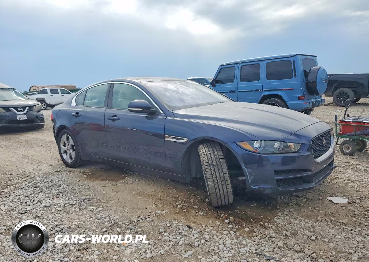 2018 Jaguar Xe VIN:SAJAR4FX7JCP23366 - 4