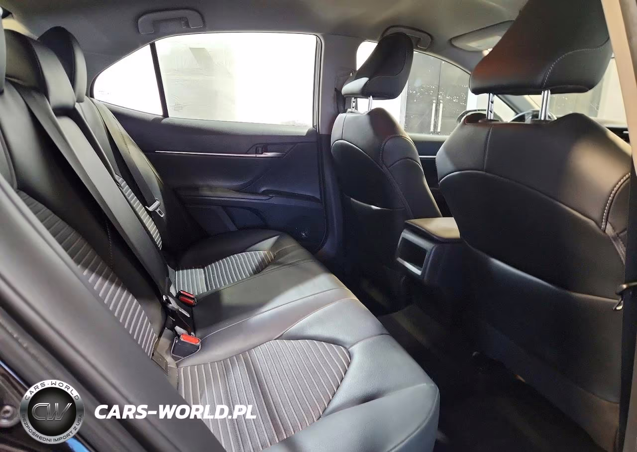 2020 Toyota Camry Se VIN:4T1G11AK0LU355860 - 11