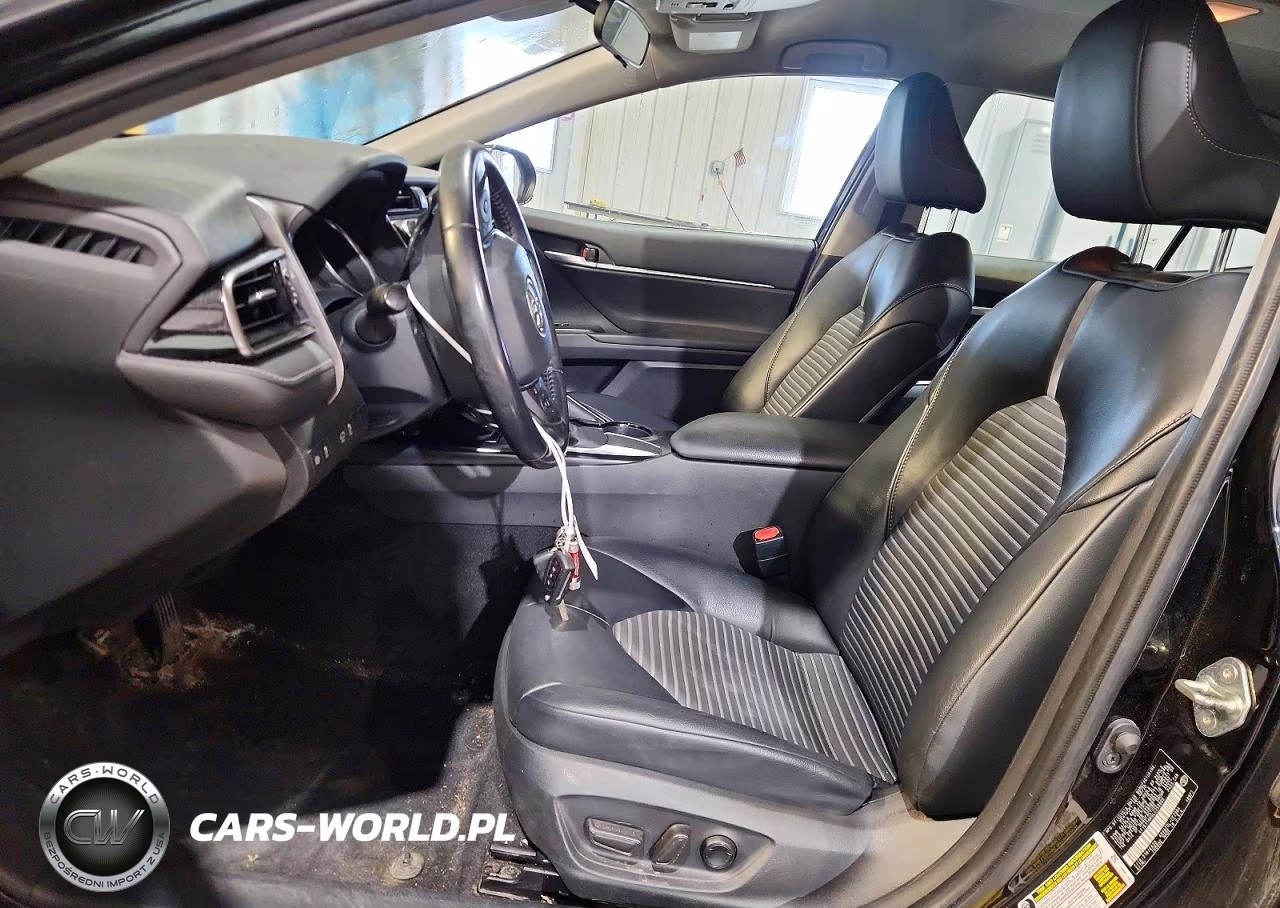 2020 Toyota Camry Se VIN:4T1G11AK0LU355860 - 7