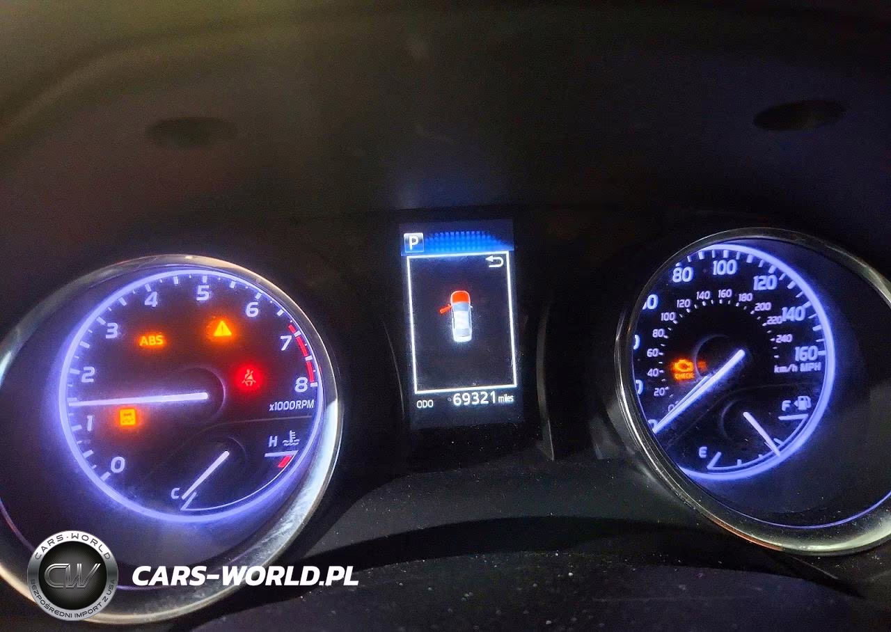 2020 Toyota Camry Se VIN:4T1G11AK0LU355860 - 9