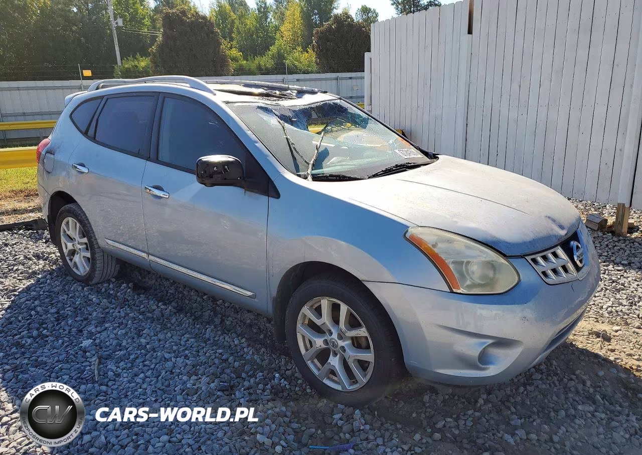 2013 Nissan Rogue S VIN:JN8AS5MT5DW013463 - 4