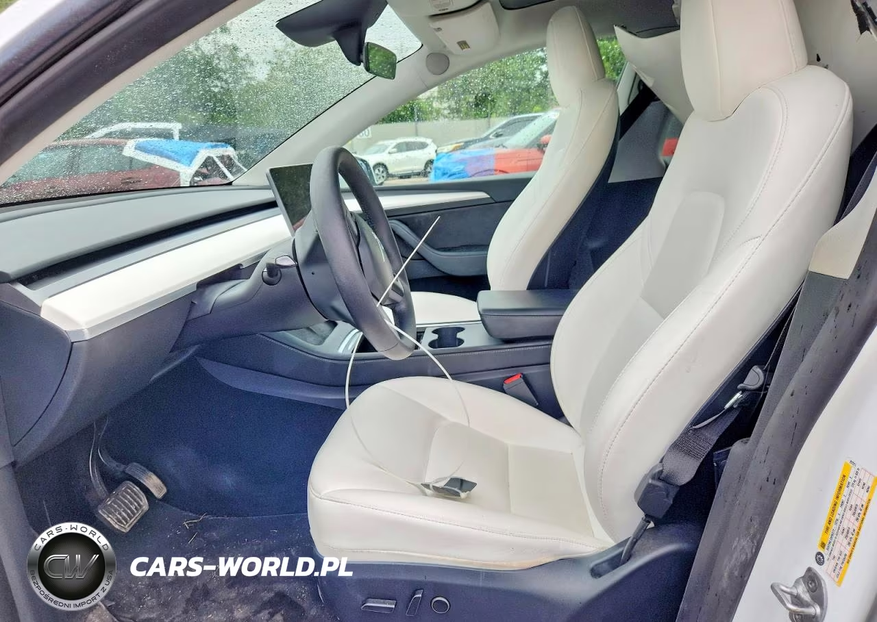 2023 Tesla Model Y VIN:7SAYGDEE5PF797211 - 7