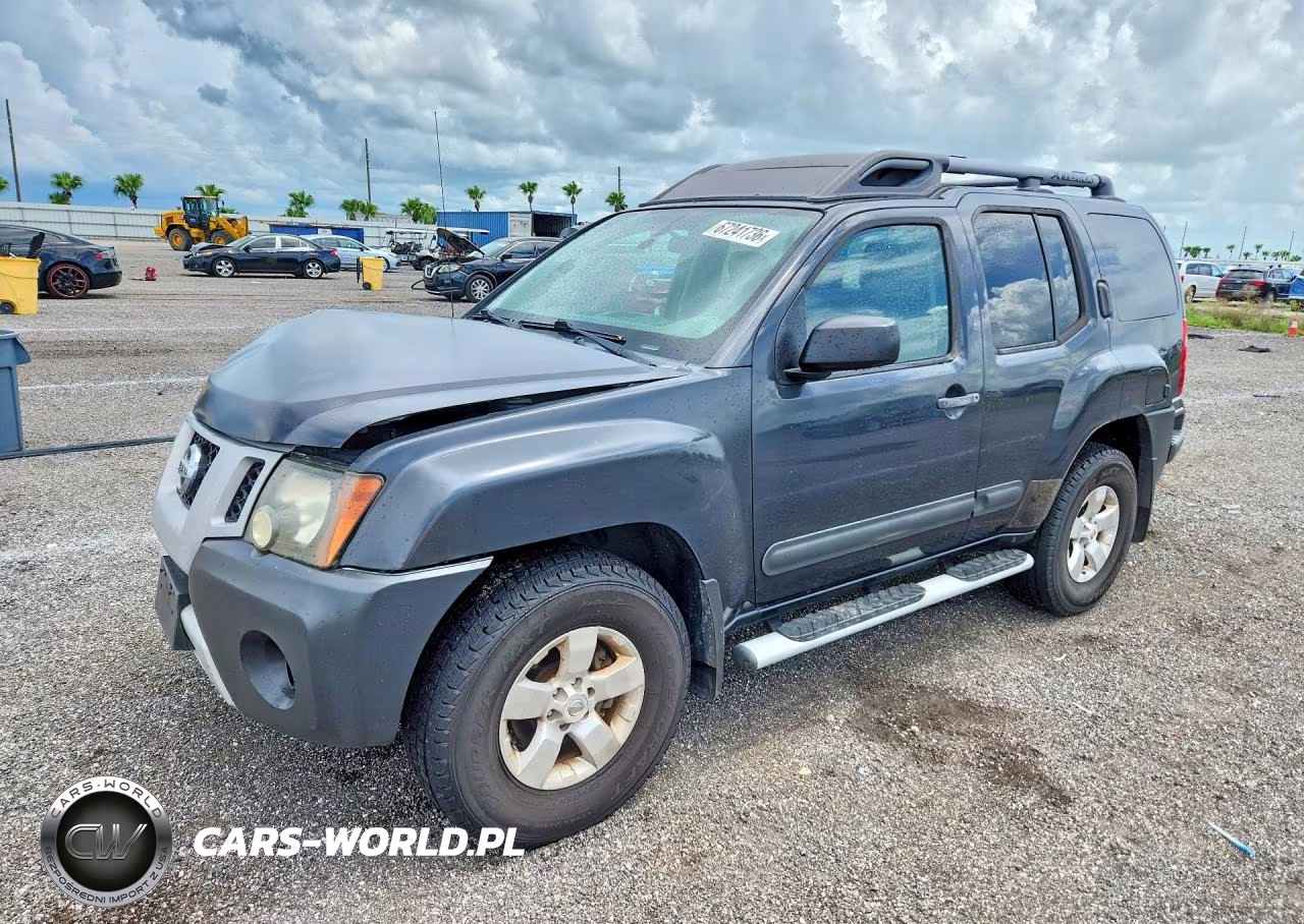 2013 Nissan Xterra X
