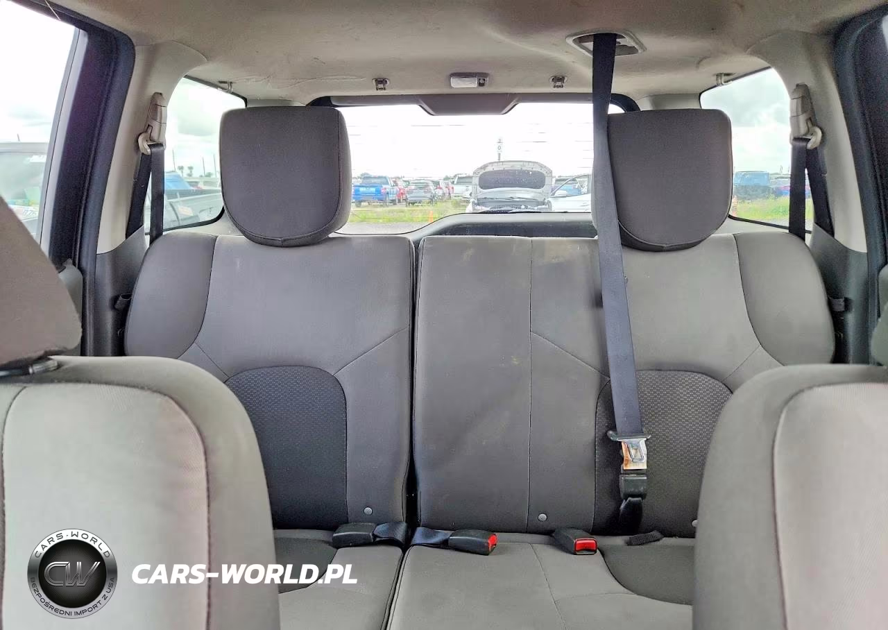 2013 Nissan Xterra X VIN:5N1AN0NW8DN812928 - 10