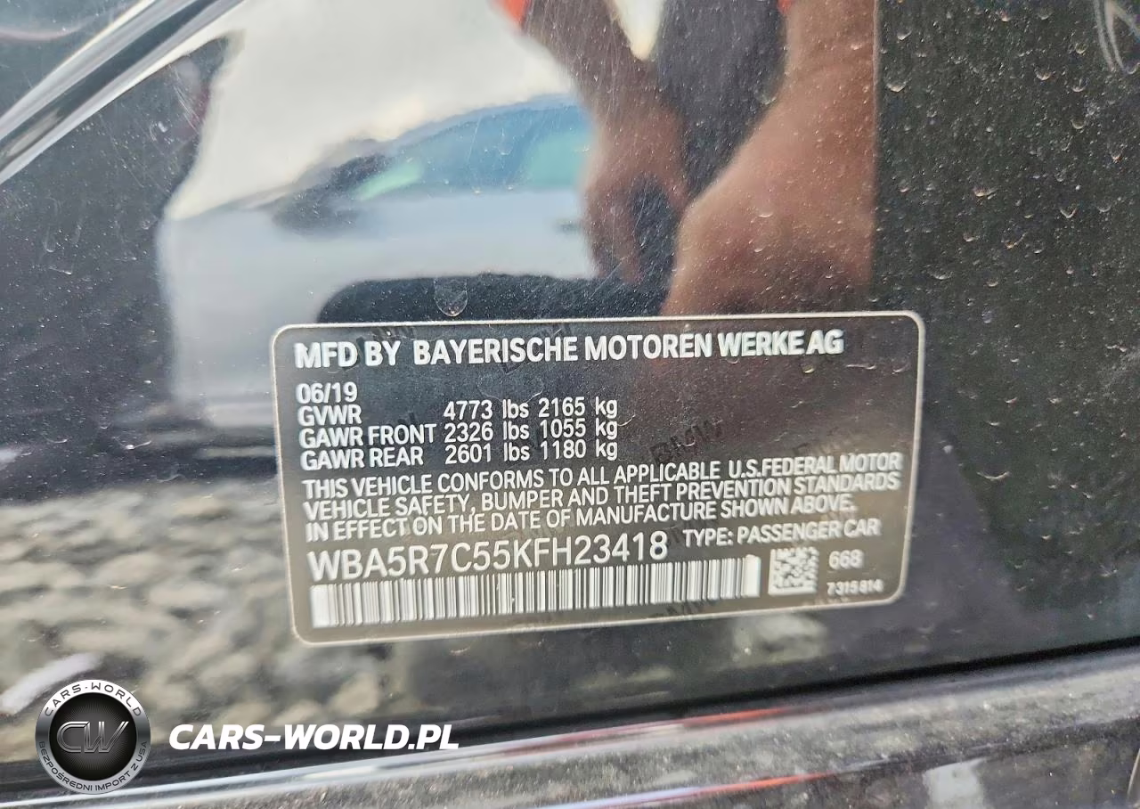 2019 BMW 330Xi VIN:WBA5R7C55KFH23418 - 12