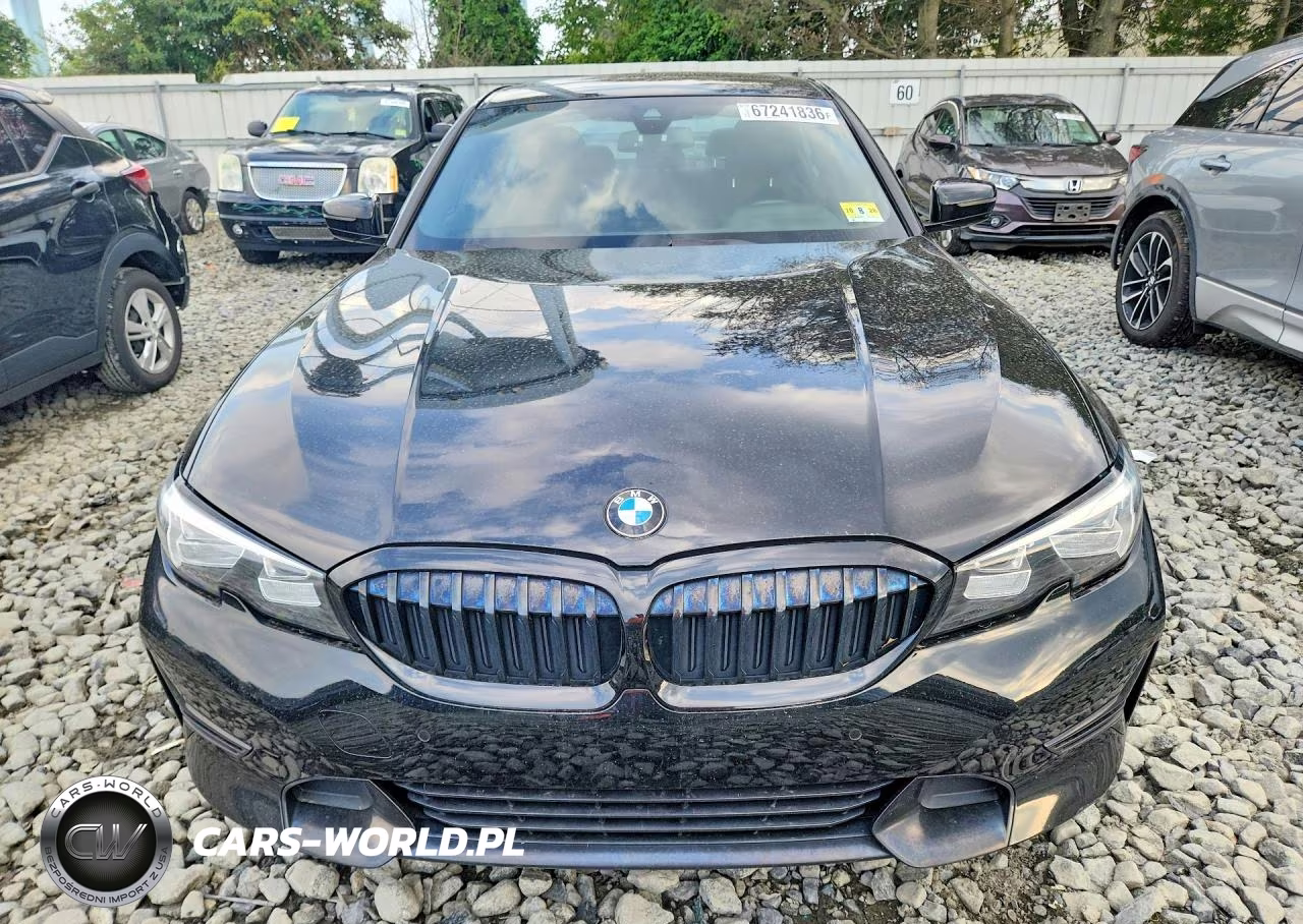 2019 BMW 330Xi VIN:WBA5R7C55KFH23418 - 5