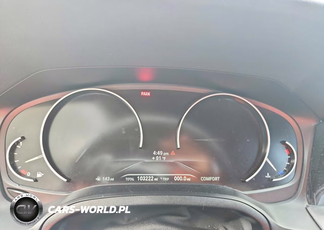 2019 BMW 330Xi VIN:WBA5R7C55KFH23418 - 9