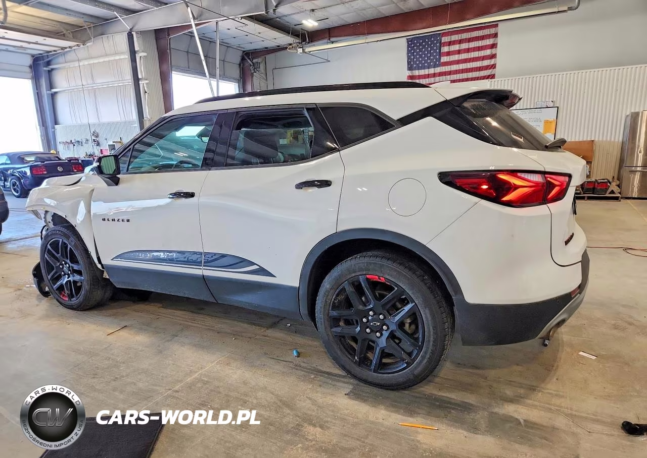 2020 Chevrolet Blazer 3Lt VIN:3GNKBJR45LS697250 - 2