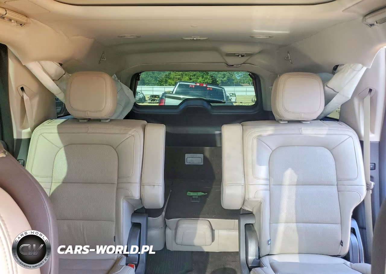 2024 Lincoln Navigator L Reserve VIN:5LMJJ3LG9REL23869 - 10