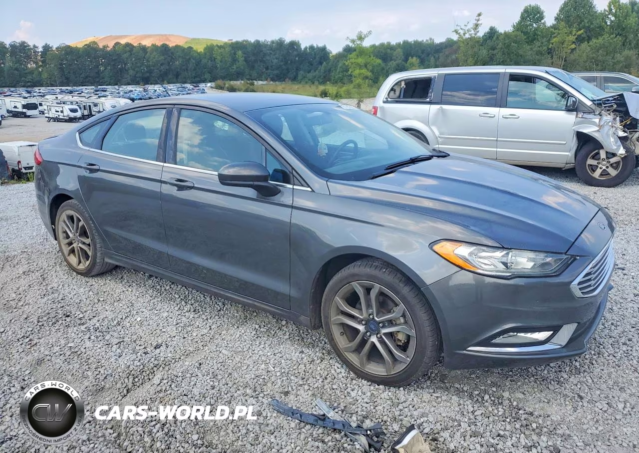 2017 Ford Fusion Se VIN:3FA6P0HDXHR391916 - 4