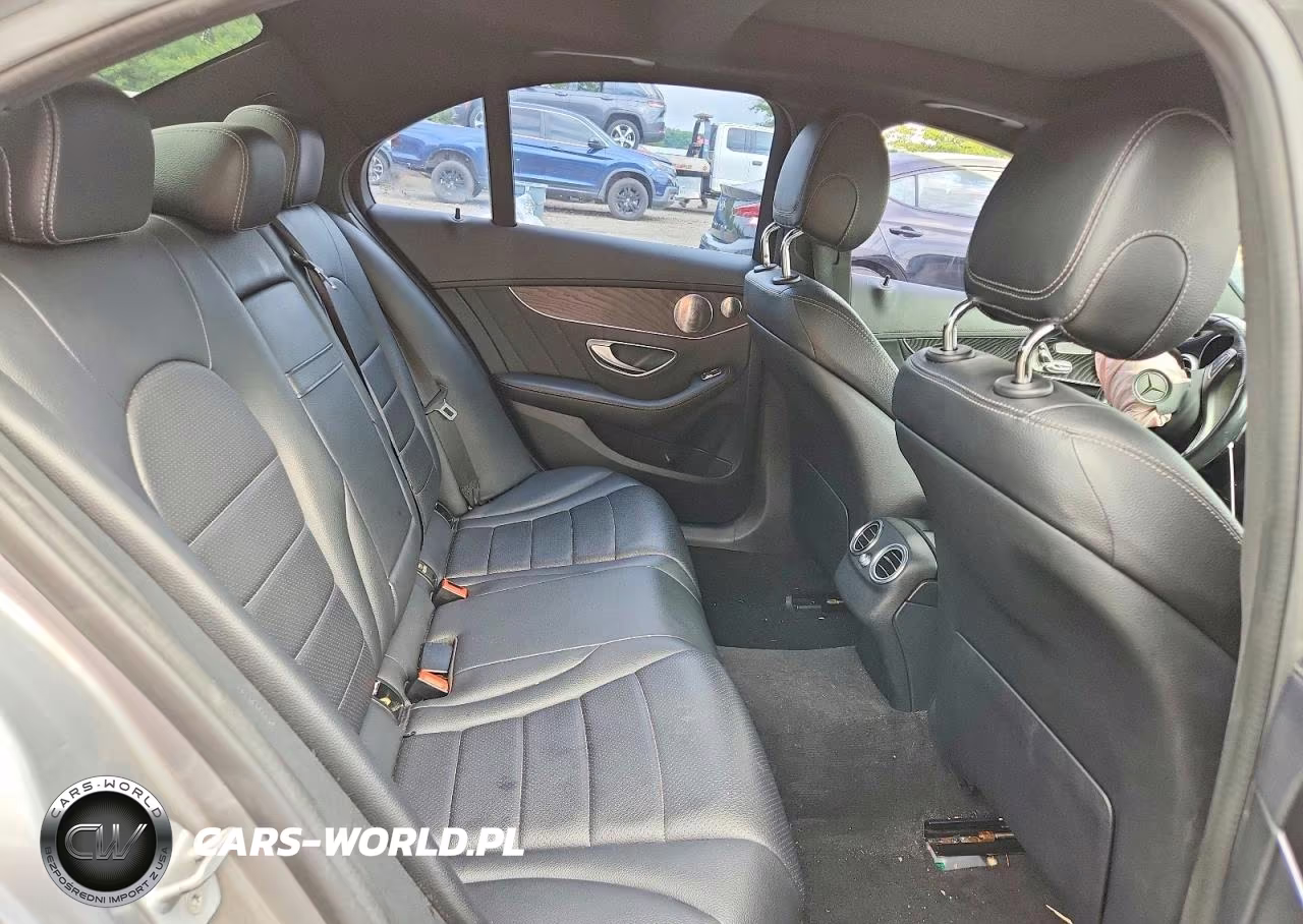 2016 Mercedes-Benz C 300 4Matic VIN:WDDWF4KB1GR172239 - 10
