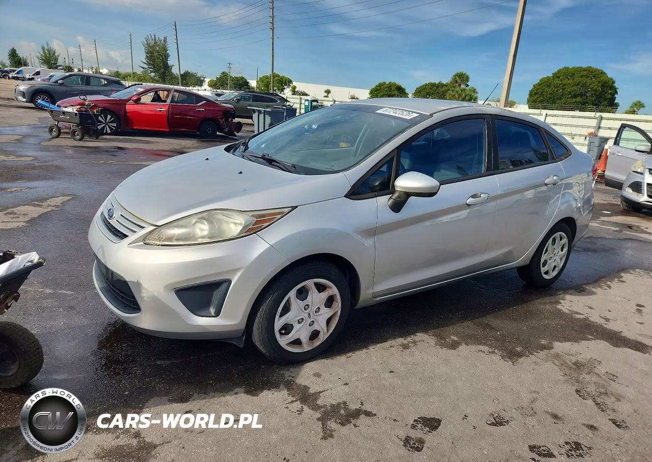 2012 Ford Fiesta S – zdjęcie 1 z 12