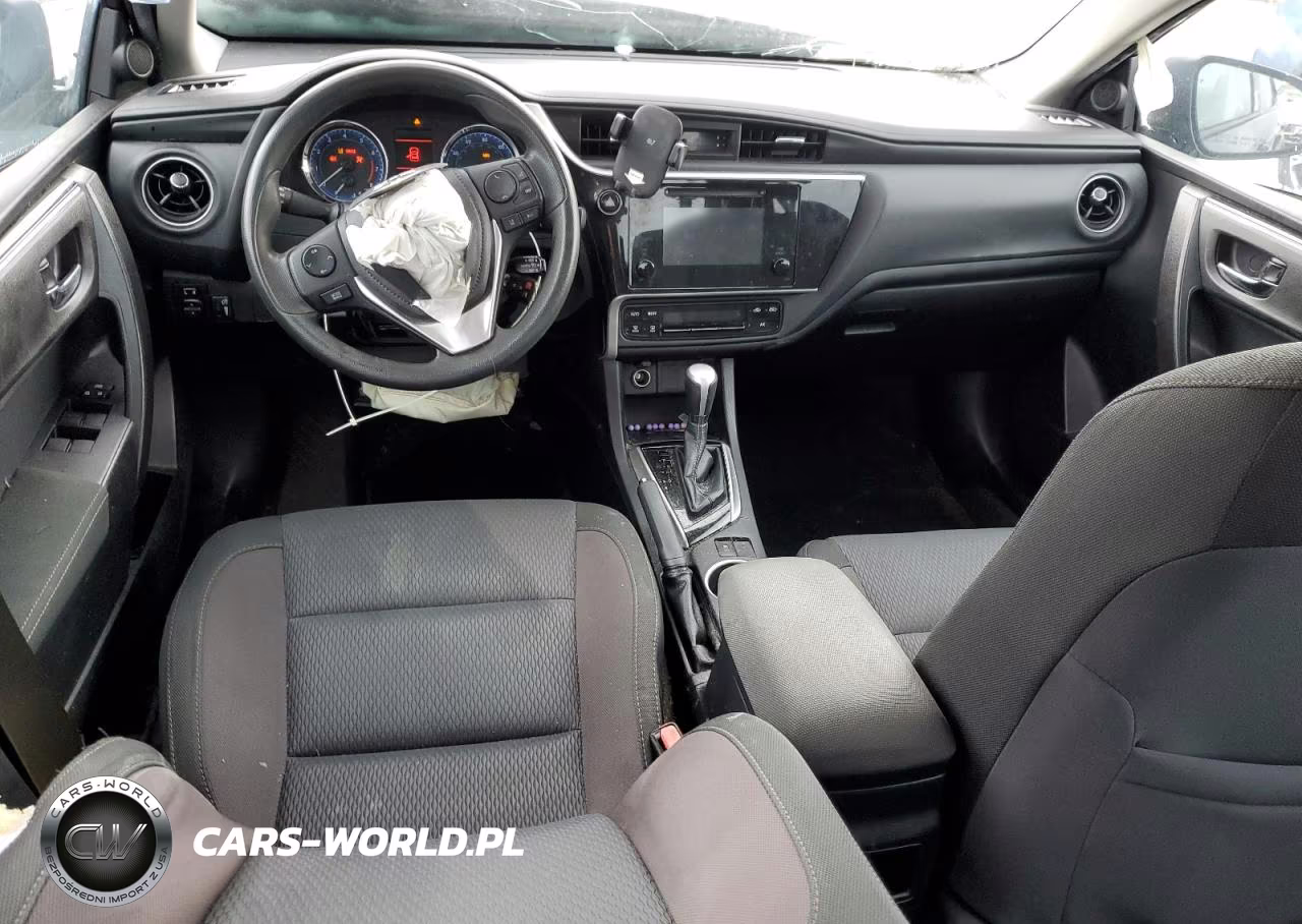 2018 Toyota Corolla L VIN:2T1BURHE9JC047018 - 8