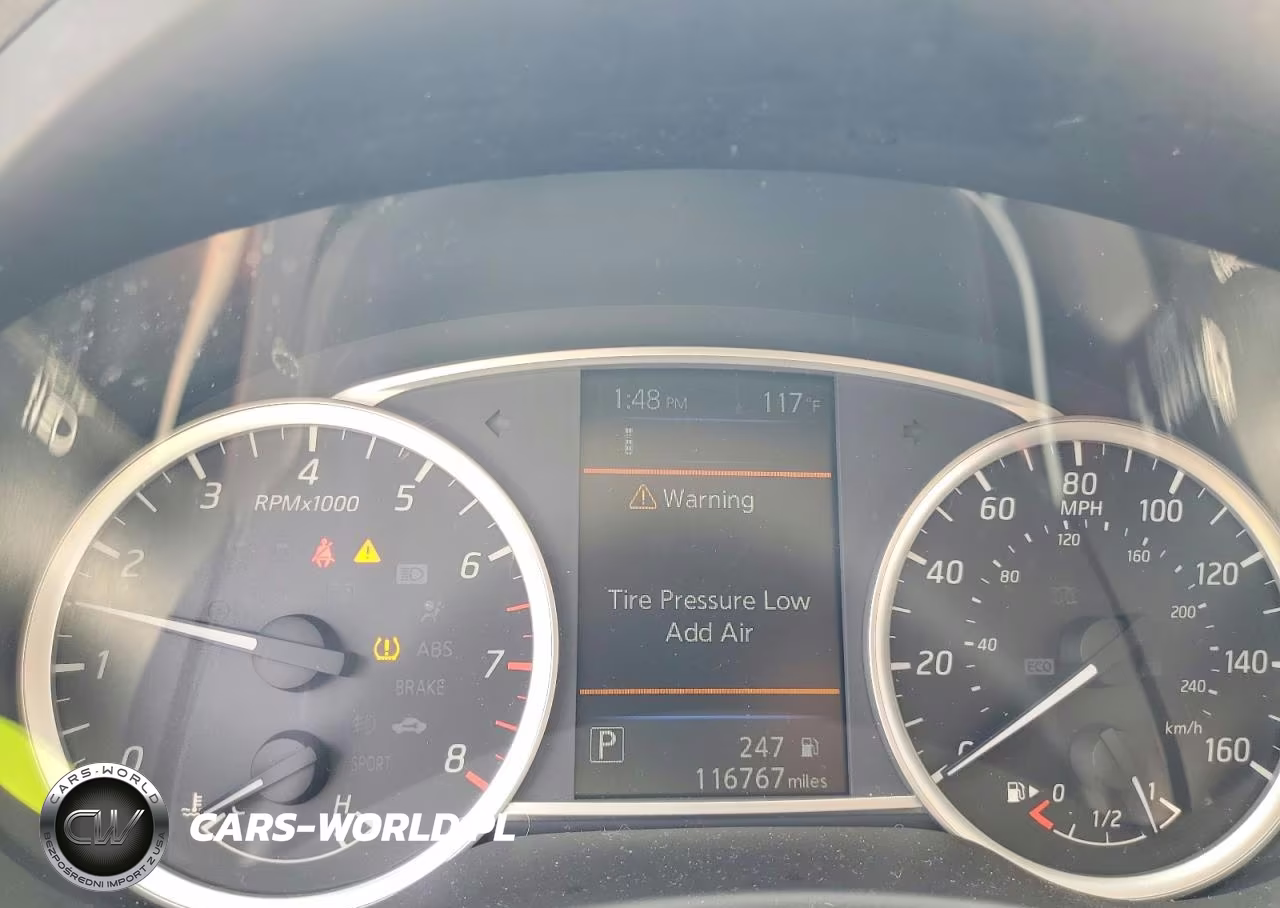 2019 Nissan Sentra S VIN:3N1AB7APXKY242549 - 9