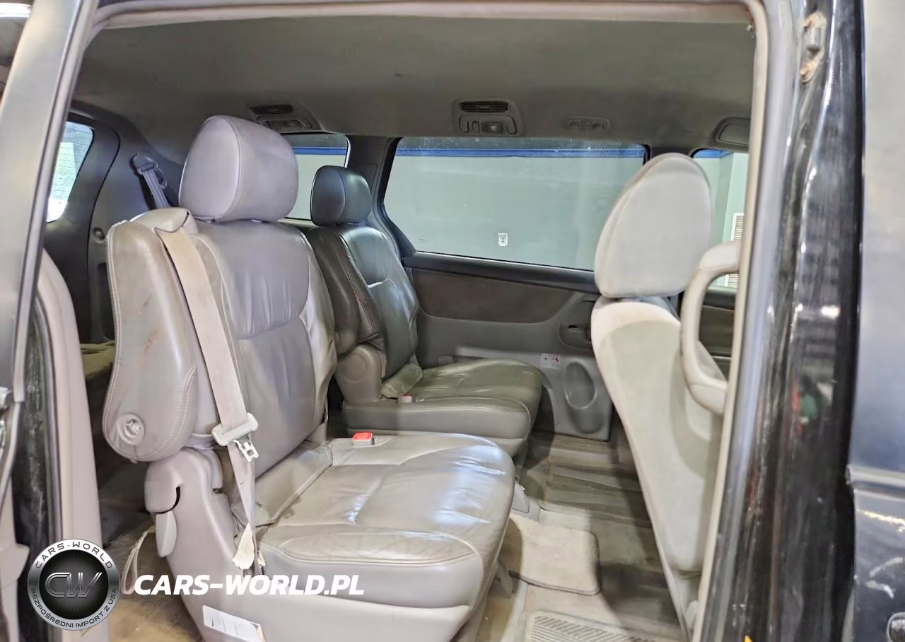 2010 Toyota Sienna Le VIN:5TDJK4CC0AS033834 - 11