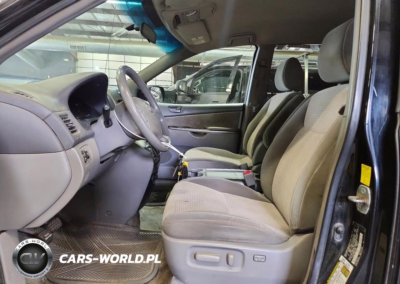 2010 Toyota Sienna Le VIN:5TDJK4CC0AS033834 - 7