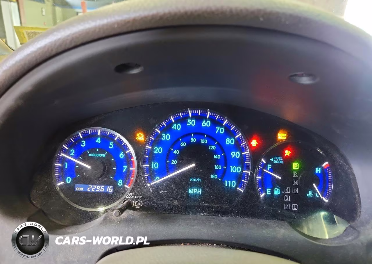 2010 Toyota Sienna Le VIN:5TDJK4CC0AS033834 - 9