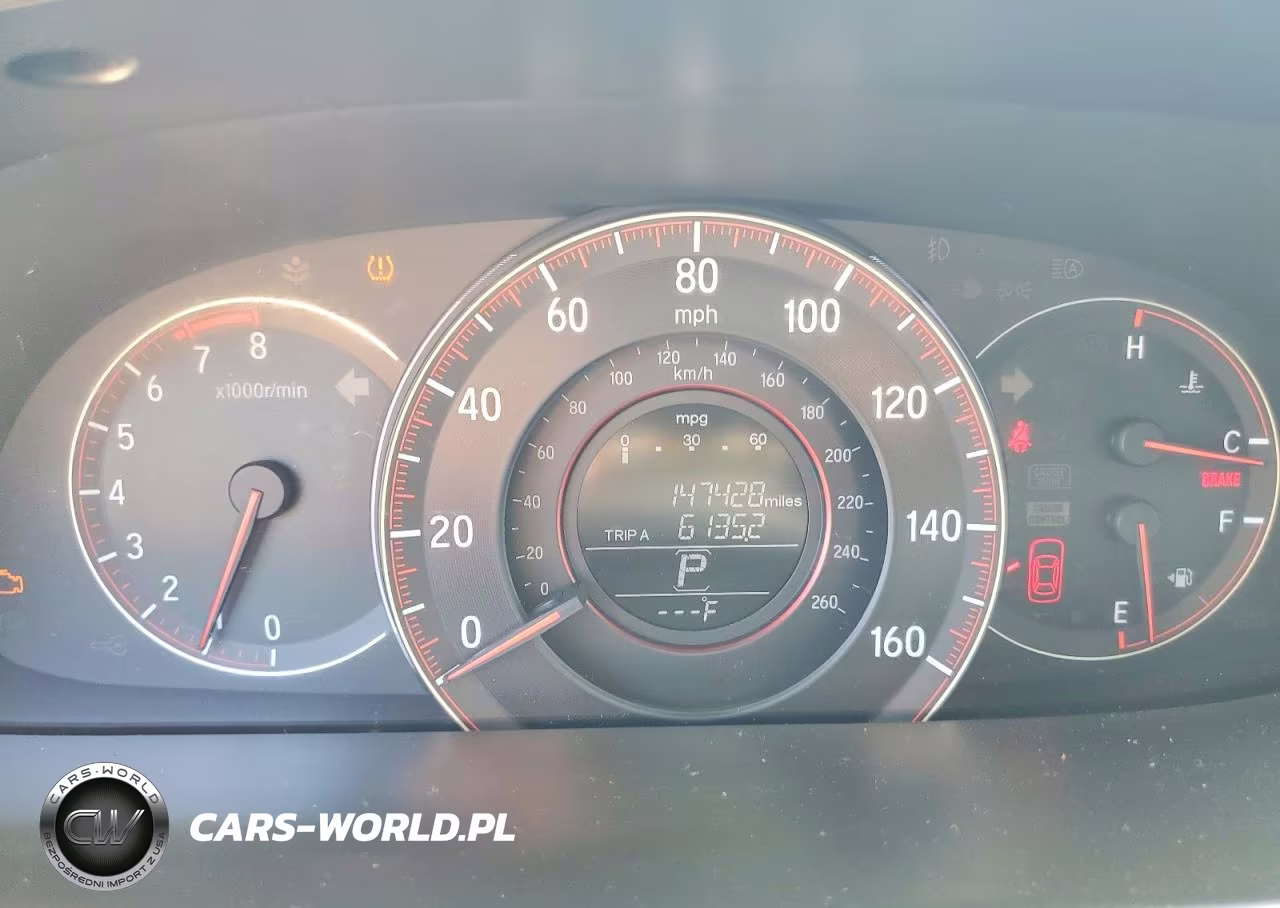 2016 Honda Accord Sport VIN:1HGCR2F54GA136879 - 9