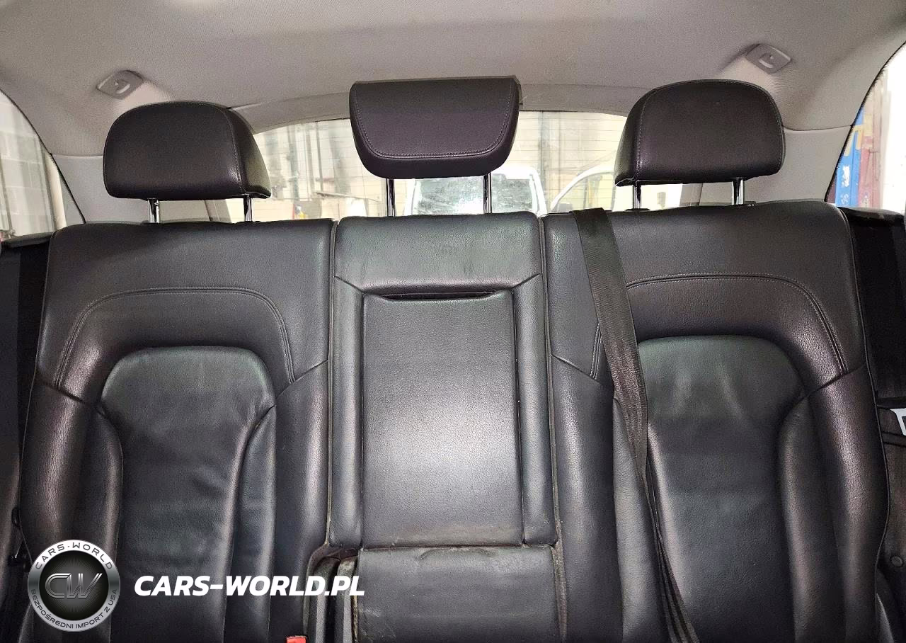 2014 Audi Q5 Premium Plus VIN:WA1LFAFP7EA129418 - 10