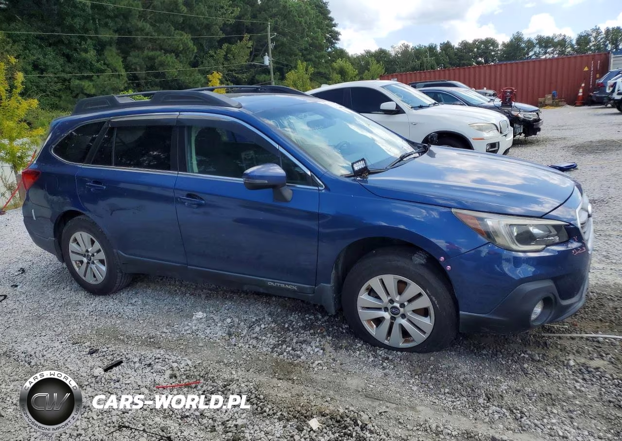 2019 Subaru Outback 2.5I Premium VIN:4S4BSAHC3K3205459 - 4