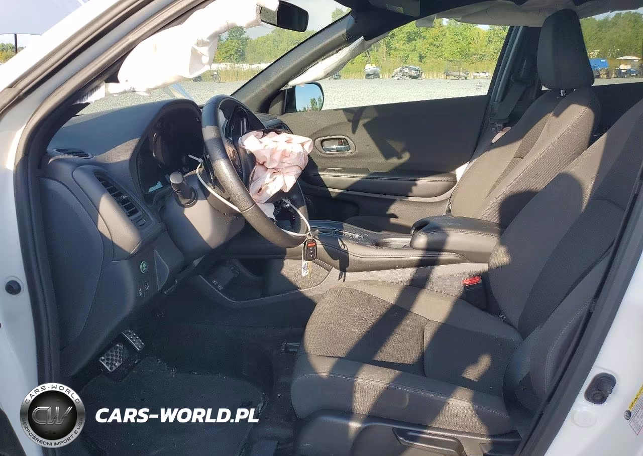 2021 Honda Hr-V Sport VIN:3CZRU6H19MM727520 - 7