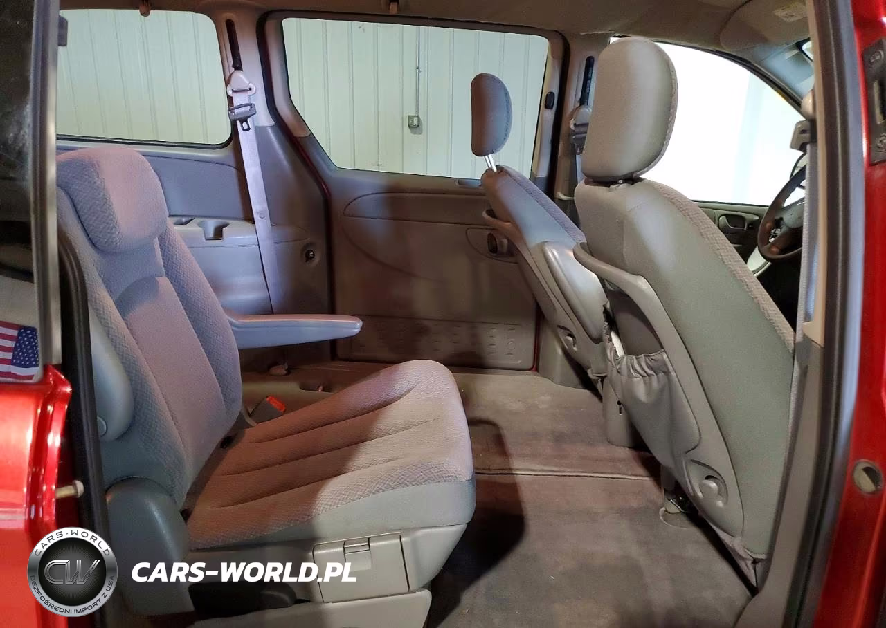 2007 Chrysler Town & Country Lx VIN:2A4GP44R87R166917 - 11